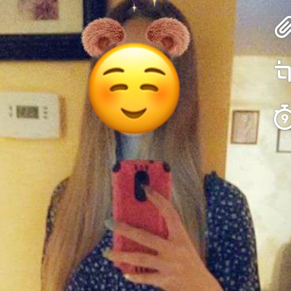 Meet your Posher, Jenna - Picture 3 of 3